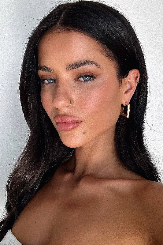 Comfortable And Simple Albany Earrings - Gold