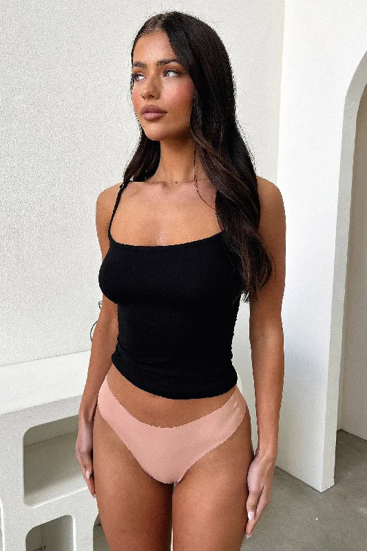 Comfortable And Versatile Cel Seamless G String - Tan
