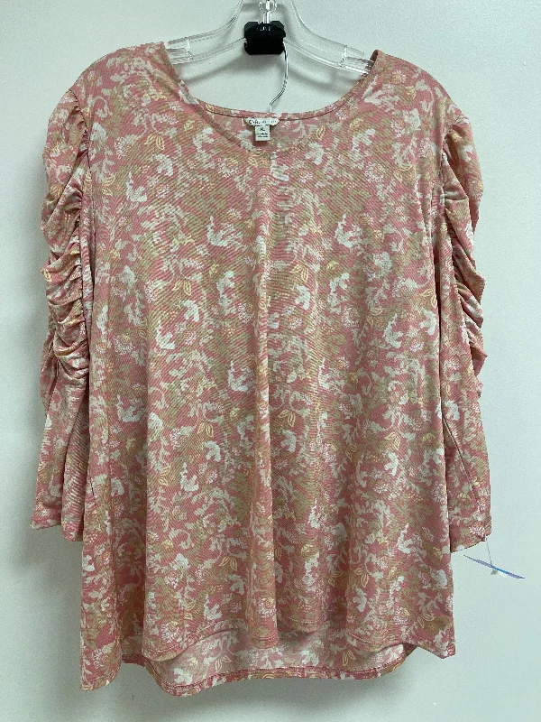 Basic Version Floral Print Top Short Sleeve Cato, Size 2x