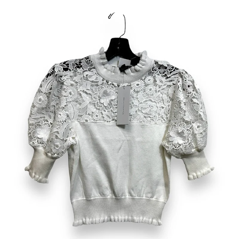 Classic And Versatile Top Short Sleeve By French Connection In White, Size: S