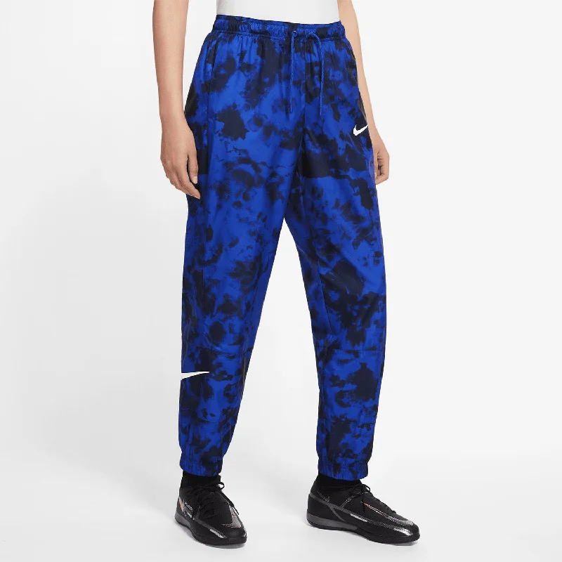 Simple Chic Women's Nike USA Essential Royal Jogger Pants